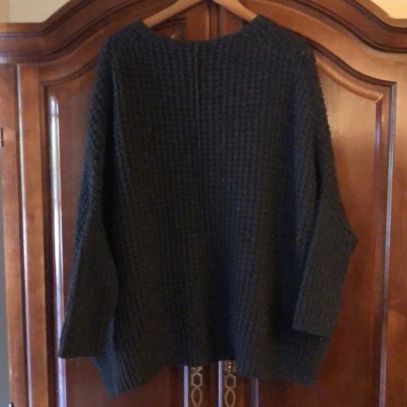 Free People Sweater, size small - Picture 4 of 7